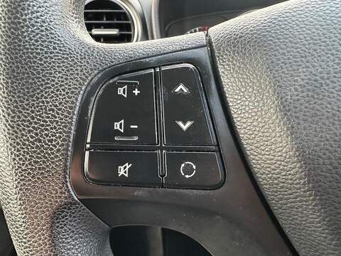 Hyundai i10 1.0 SE Hatchback 5dr Petrol Manual Euro 6 (66 ps) - U79288