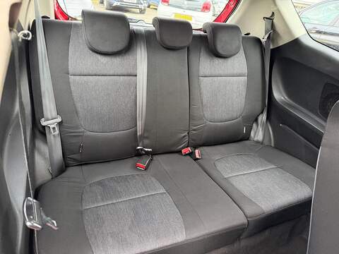 Kia Picanto 1.0 1 Hatchback 3dr Petrol Manual Euro 5 (68 bhp) - U79293
