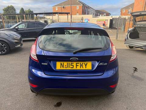 Ford Fiesta 1.0T EcoBoost Zetec Hatchback 5dr Petrol Manual Euro 5 (s/s) (100 ps) - U79295