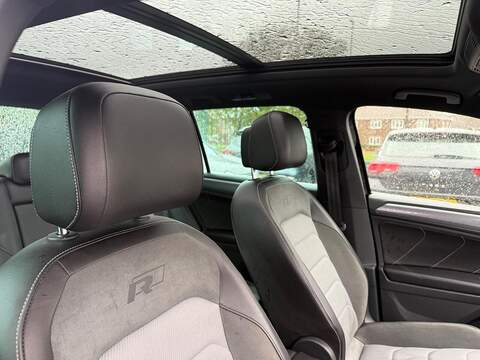 Volkswagen Tiguan 2.0 TDI R-Line Tech Euro 6 (s/s) 5dr - U79302