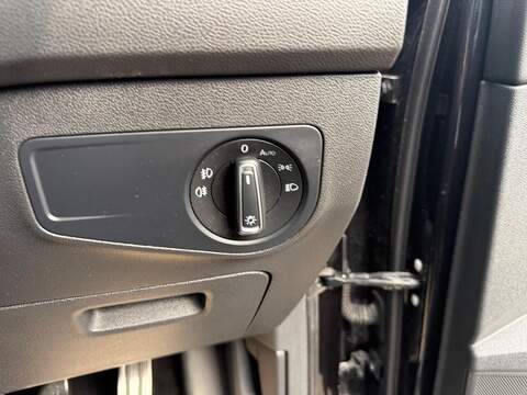 Volkswagen Tiguan 2.0 TDI R-Line Tech Euro 6 (s/s) 5dr - U79302