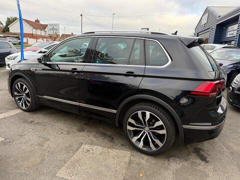 Volkswagen Tiguan 2.0 TDI R-Line Tech Euro 6 (s/s) 5dr - U79302