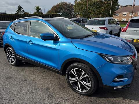 Nissan Qashqai 1.5 dCi N-Connecta SUV 5dr Diesel Manual Euro 6 (s/s) (110 ps) - U79307