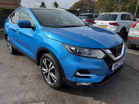 Nissan Qashqai 1.5 dCi N-Connecta SUV 5dr Diesel Manual Euro 6 (s/s) (110 ps) - U79307