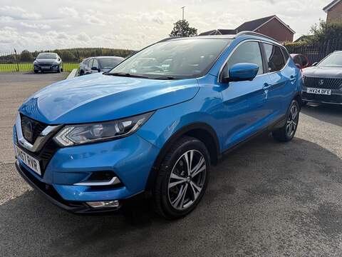 Nissan Qashqai 1.5 dCi N-Connecta SUV 5dr Diesel Manual Euro 6 (s/s) (110 ps) - U79307