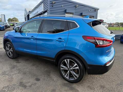 Nissan Qashqai 1.5 dCi N-Connecta SUV 5dr Diesel Manual Euro 6 (s/s) (110 ps) - U79307