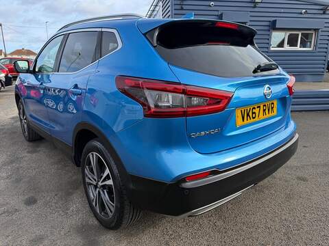 Nissan Qashqai 1.5 dCi N-Connecta SUV 5dr Diesel Manual Euro 6 (s/s) (110 ps) - U79307