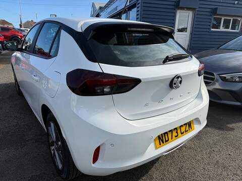 Vauxhall Corsa 1.2 Design Hatchback 5dr Petrol Manual Euro 6 (75 ps) - U79308