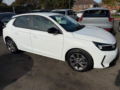 Vauxhall Corsa 1.2 Design Hatchback 5dr Petrol Manual Euro 6 (75 ps) - U79308
