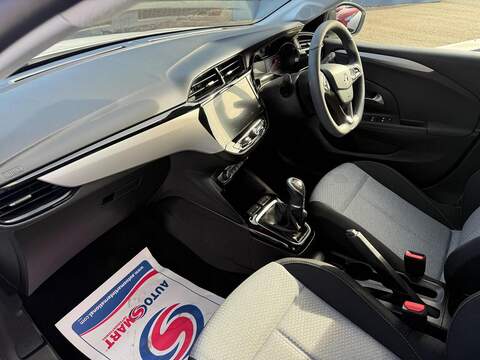 Vauxhall Corsa 1.2 Design Hatchback 5dr Petrol Manual Euro 6 (75 ps) - U79308