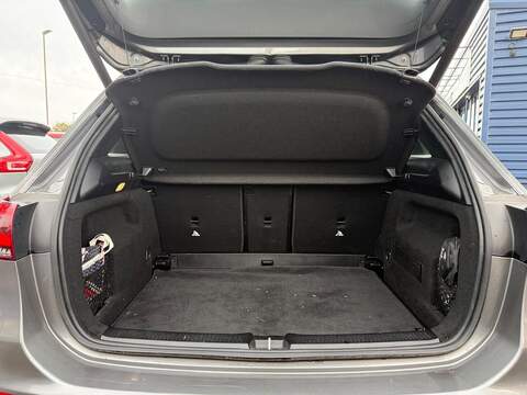 Mercedes-Benz B Class B180 Sport MPV 1.3 Automatic Petrol - U79310