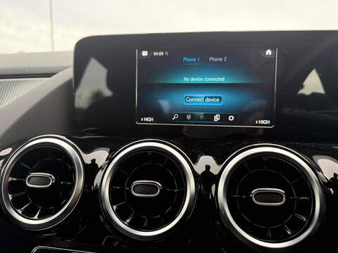 Mercedes-Benz B Class B180 Sport MPV 1.3 Automatic Petrol - U79310