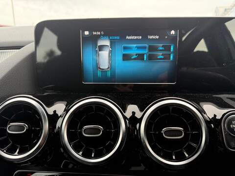 Mercedes-Benz B Class B180 Sport MPV 1.3 Automatic Petrol - U79310