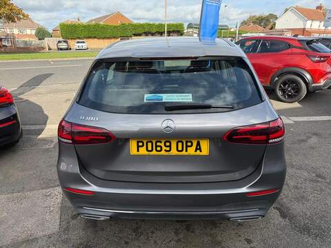 Mercedes-Benz B Class B180 Sport MPV 1.3 Automatic Petrol - U79310