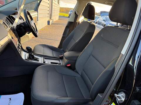 Volkswagen Golf 2.0 TDI SE Estate 5dr Diesel DSG Euro 6 (s/s) (150 ps) - U79314