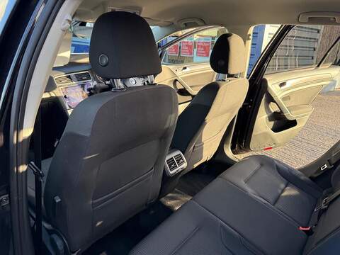 Volkswagen Golf 2.0 TDI SE Estate 5dr Diesel DSG Euro 6 (s/s) (150 ps) - U79314