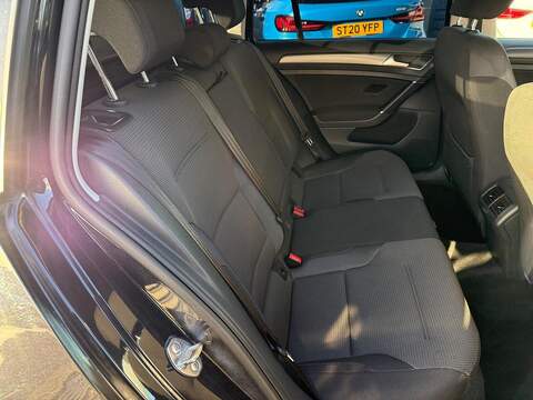 Volkswagen Golf 2.0 TDI SE Estate 5dr Diesel DSG Euro 6 (s/s) (150 ps) - U79314