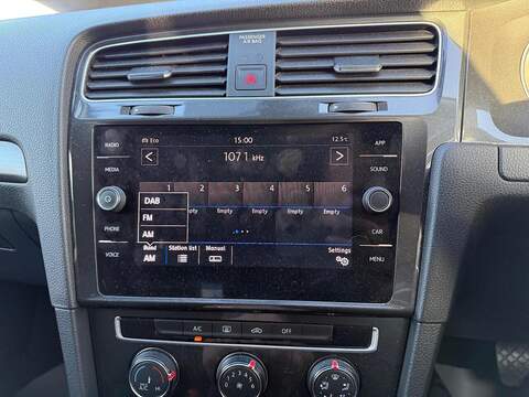 Volkswagen Golf 2.0 TDI SE Estate 5dr Diesel DSG Euro 6 (s/s) (150 ps) - U79314