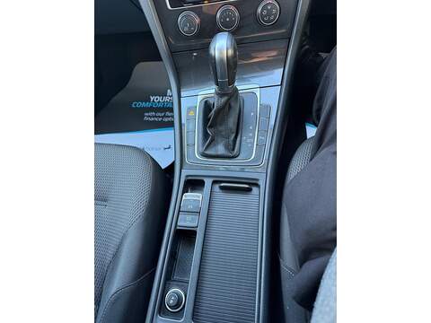 Volkswagen Golf 2.0 TDI SE Estate 5dr Diesel DSG Euro 6 (s/s) (150 ps) - U79314