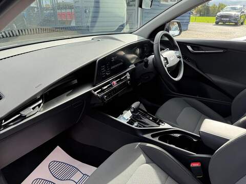Kia Niro 1.6h GDi 2 DCT Euro 6 (s/s) 5dr - U79315
