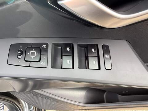 Kia Niro 1.6h GDi 2 DCT Euro 6 (s/s) 5dr - U79315