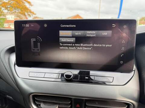 Nissan Juke 1.0 DIG-T N-Connecta Euro 6 (s/s) 5dr - U79316