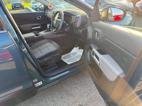 Citroen C5 Aircross 1.2 PureTech Shine Euro 6 (s/s) 5dr - U79317