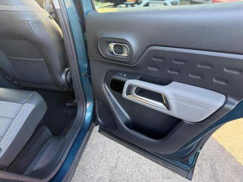 Citroen C5 Aircross 1.2 PureTech Shine Euro 6 (s/s) 5dr - U79317