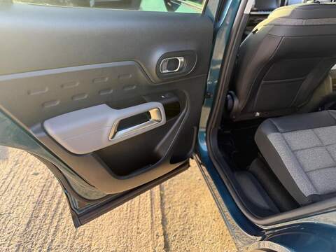 Citroen C5 Aircross 1.2 PureTech Shine Euro 6 (s/s) 5dr - U79317