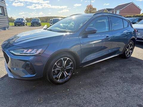 Ford Focus 1.0T EcoBoost Active X Vignale Euro 6 (s/s) 5dr - U79318
