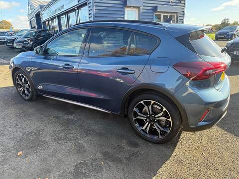 Ford Focus 1.0T EcoBoost Active X Vignale Euro 6 (s/s) 5dr - U79318