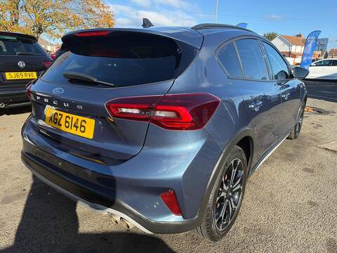 Ford Focus 1.0T EcoBoost Active X Vignale Euro 6 (s/s) 5dr - U79318