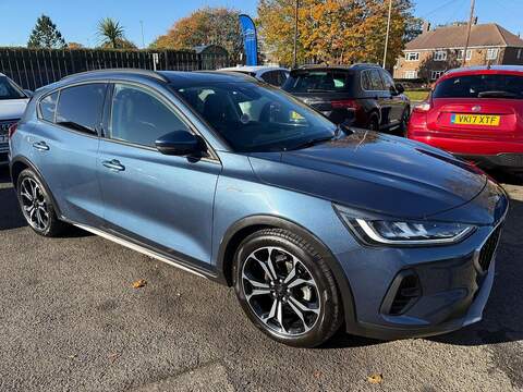 Ford Focus 1.0T EcoBoost Active X Vignale Euro 6 (s/s) 5dr - U79318