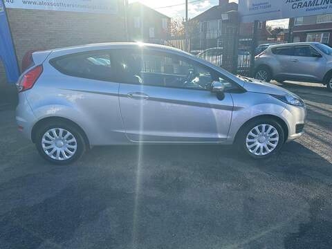Ford Fiesta 1.5 TDCi Style Hatchback 3dr Diesel Manual Euro 5 (75 ps) - U79321