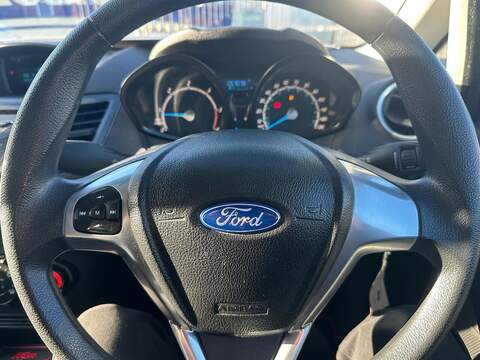 Ford Fiesta 1.5 TDCi Style Hatchback 3dr Diesel Manual Euro 5 (75 ps) - U79321