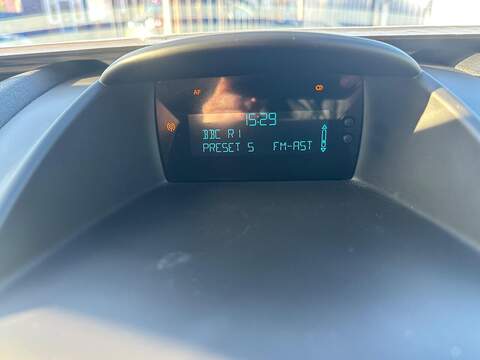 Ford Fiesta 1.5 TDCi Style Hatchback 3dr Diesel Manual Euro 5 (75 ps) - U79321