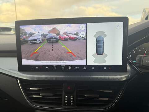 Ford Focus 1.0T EcoBoost Active Hatchback 5dr Petrol Manual Euro 6 (s/s) (125 ps) - U79325