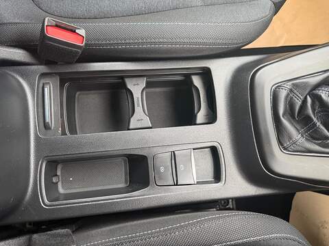 Ford Focus 1.0T EcoBoost Active Hatchback 5dr Petrol Manual Euro 6 (s/s) (125 ps) - U79325