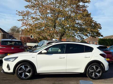 Ford Focus 1.0T EcoBoost Active Hatchback 5dr Petrol Manual Euro 6 (s/s) (125 ps) - U79325