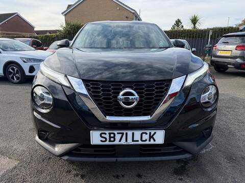 Nissan Juke 1.0 DIG-T N-Connecta DCT Auto Euro 6 (s/s) 5dr SUV 1.0 Automatic Petrol - U79327