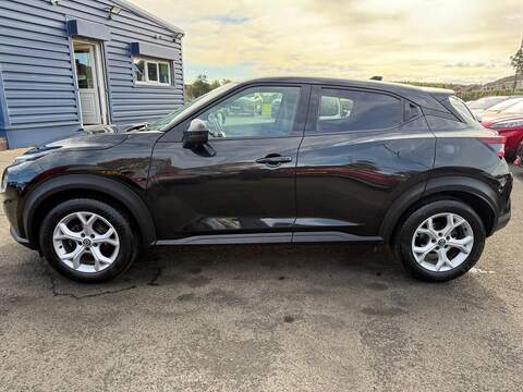 Nissan Juke 1.0 DIG-T N-Connecta DCT Auto Euro 6 (s/s) 5dr SUV 1.0 Automatic Petrol - U79327