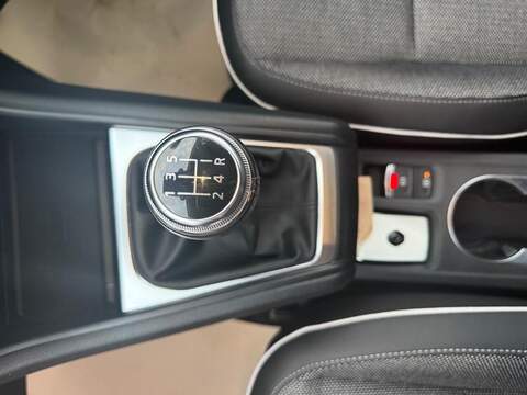 Renault Captur 1.0 TCe S Edition Euro 6 (s/s) 5dr - U79329