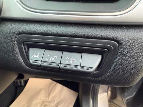 Renault Captur 1.0 TCe S Edition Euro 6 (s/s) 5dr - U79329