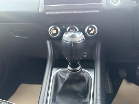 Renault Captur 1.0 TCe S Edition Euro 6 (s/s) 5dr - U79329