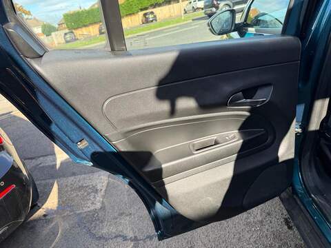 Fiat 600 1.2 MHEV e-DCT Euro 6 (s/s) 5dr - U79331