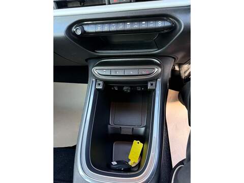 Fiat 600 1.2 MHEV e-DCT Euro 6 (s/s) 5dr - U79331