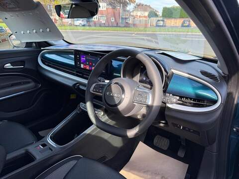 Fiat 600 1.2 MHEV e-DCT Euro 6 (s/s) 5dr - U79331