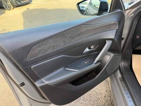 Peugeot 308 1.2 PureTech GT EAT Euro 6 (s/s) 5dr - U79332