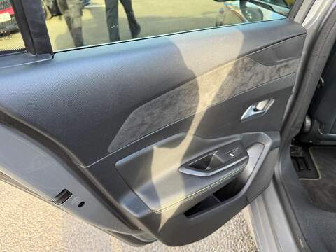 Peugeot 308 1.2 PureTech GT EAT Euro 6 (s/s) 5dr - U79332