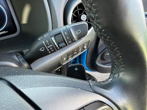 Hyundai KONA 1.6 h-GDi Premium DCT Euro 6 (s/s) 5dr - U79333